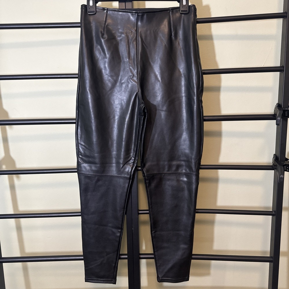 Abercrombie & Fitch Pants Womens Vegan Leather High Rise Slim Stretch Size MP‎